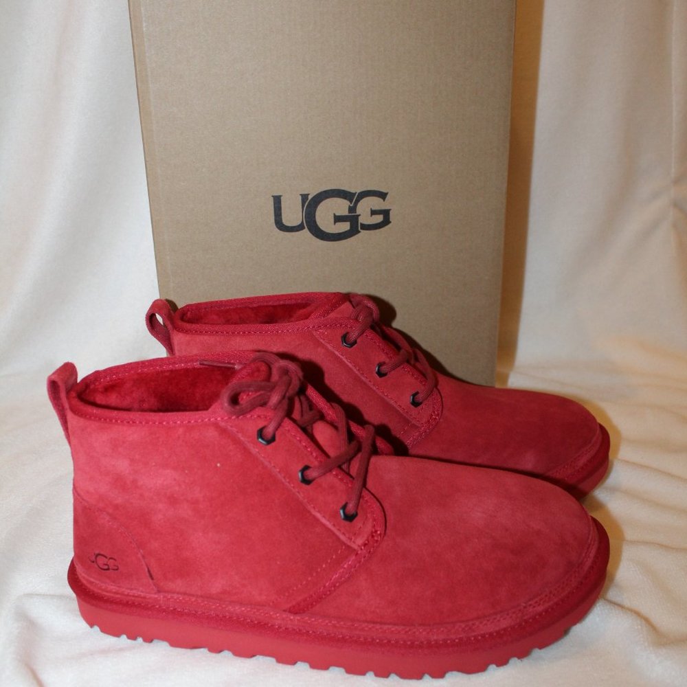 NIB UGG‎ MEN'S NEUMEL CHUKKA SUEDE SHEARLING LINED LACE UP ANKLE BOOTS RED